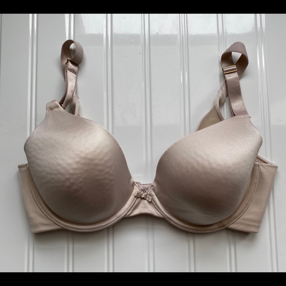 NWOT Vanity Fair side support for coverage bra